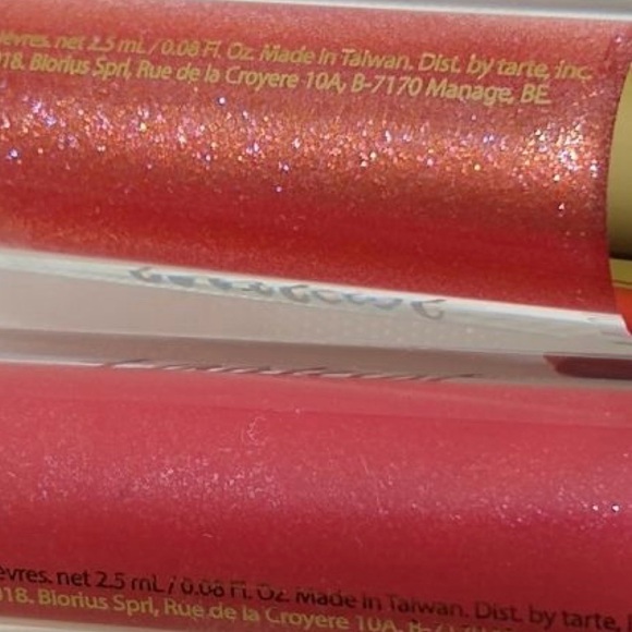 NEW TARTE Tartiest Lip Paint - Picture 7 of 7